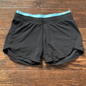 black ivivva shorts